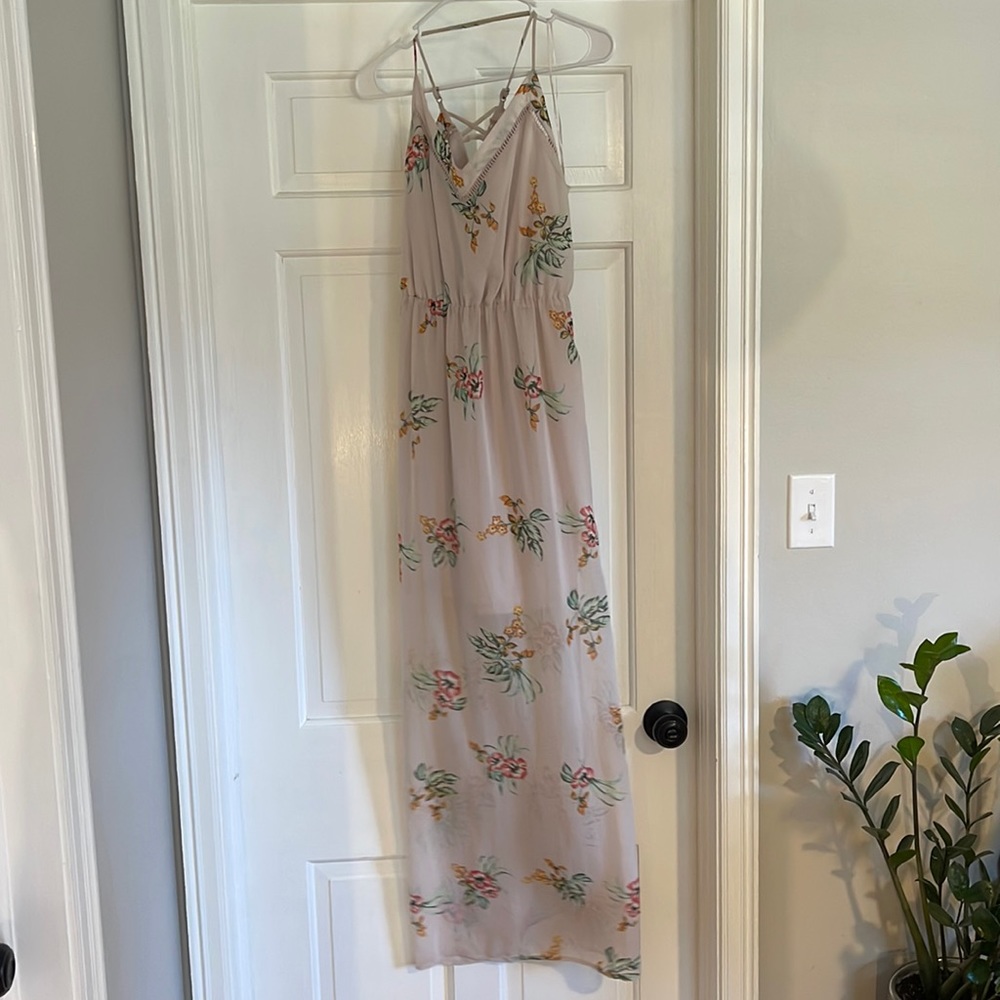 Summer maxi dress crossed back straps